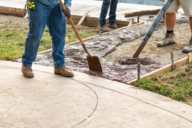 Best Concrete Flooring Contractor  in Ravenswood, WV